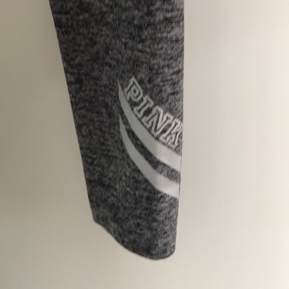 VS Pink size small full length yoga pants - Picture 3 of 3